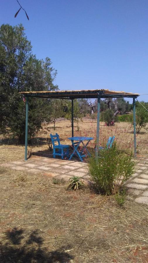 Trullo Contrada Stracca Pensionat Alliste Exteriör bild