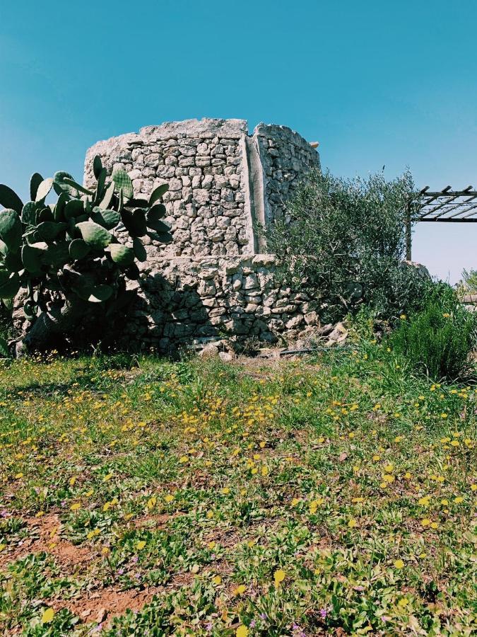 Trullo Contrada Stracca Pensionat Alliste Exteriör bild